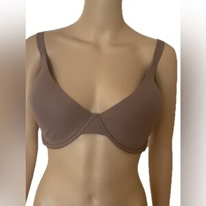 Skims Bra fit everybody Plunge T-Shirt Bra, BR-UWR-1997 nwt